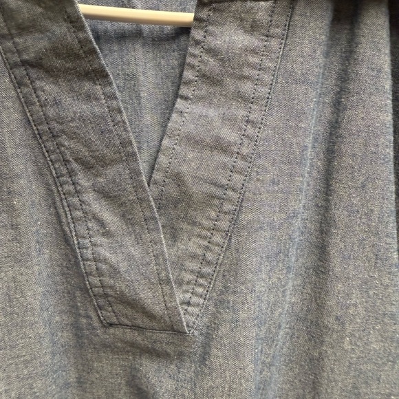 Banana Republic Chambray Above the Knee Denim Shirtdress, Size Small Like New - Picture 4 of 12